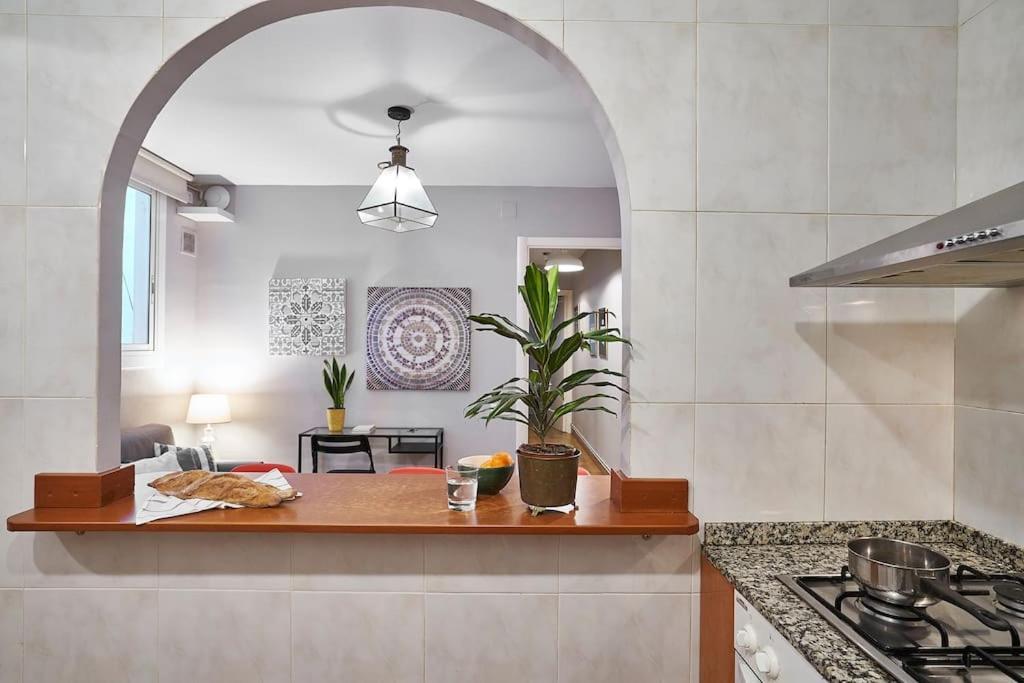 Apartment Bebarceloner Eixample - 2 Bedrooms Barcelona