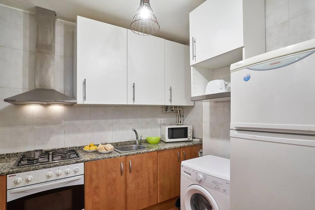 Apartment Bebarceloner Eixample - 2 Bedrooms