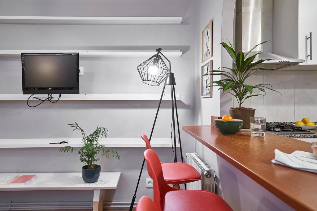 Bebarceloner Eixample - 2 Bedrooms Apartment Barcelona
