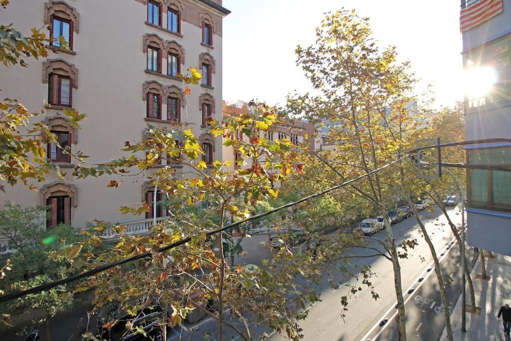 Bebarceloner Eixample - 2 Bedrooms Apartment *
